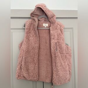 Blush pink hooded Sherpa vest